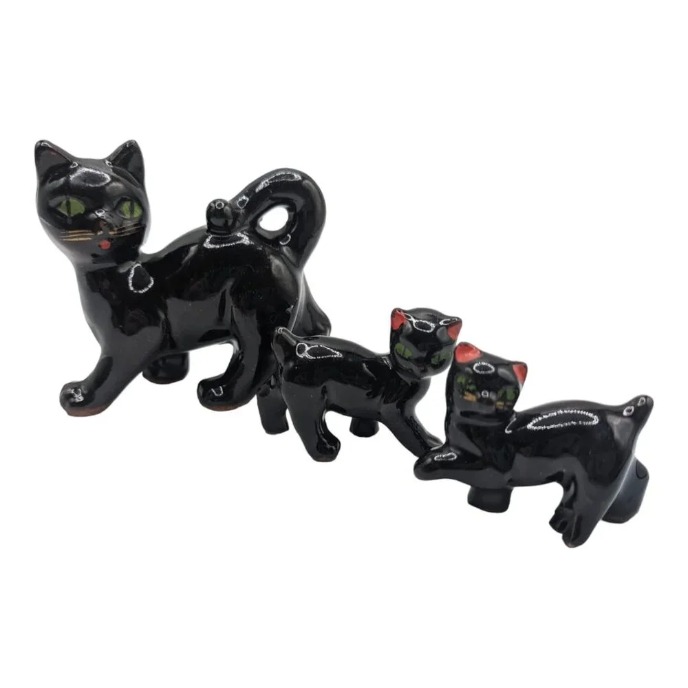 Vintage Ceramic Black Cats Mama with Two Kittens Kitschy Figurines MCM Redware - Picture 2 of 13